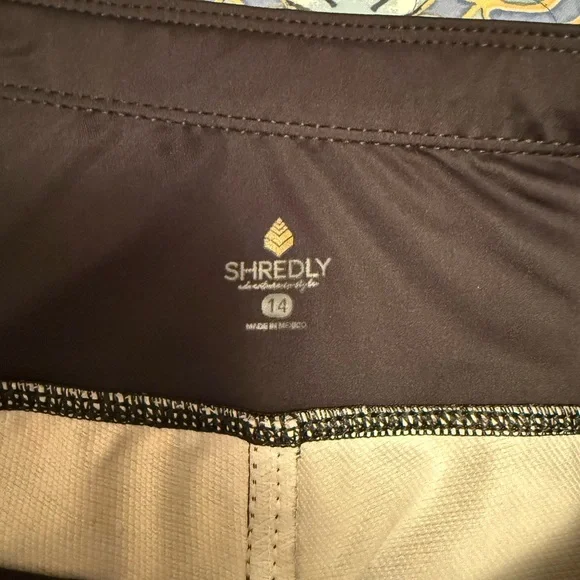 Shredly Curvy 14” sz 14 - Picture 5 of 5
